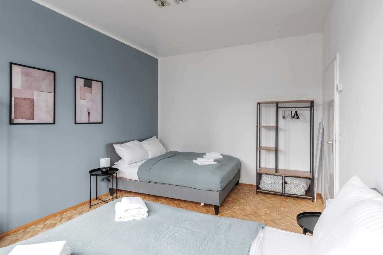 Flats 4 You, Moderne City Wohnung Naehe Hbf, Due-Messe 20 Min, Netflix, Kueche Duisburg Kültér fotó
