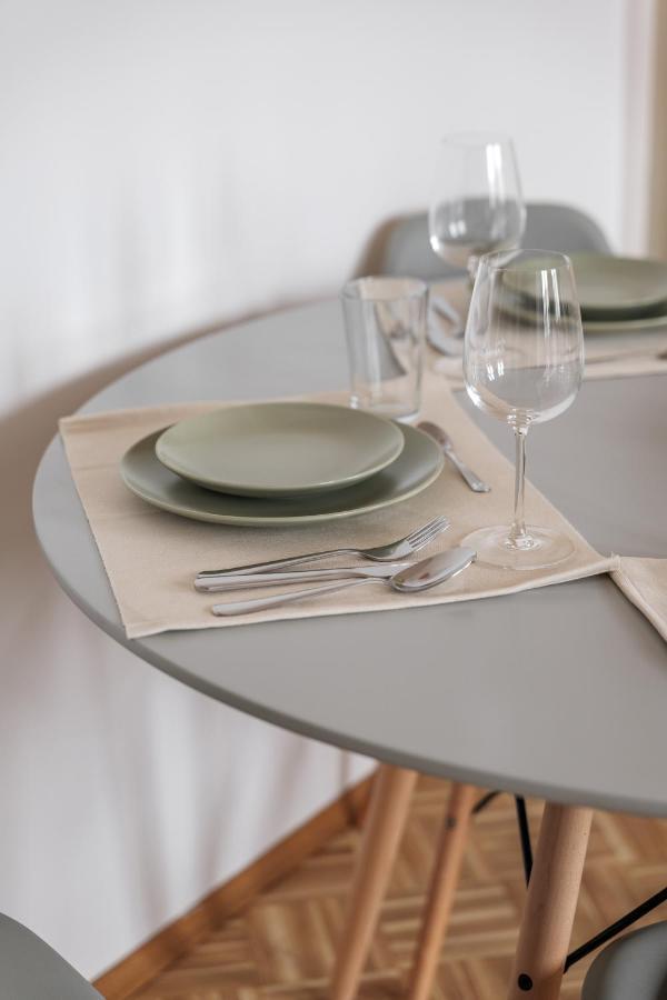 Flats 4 You, Moderne City Wohnung Naehe Hbf, Due-Messe 20 Min, Netflix, Kueche Duisburg Kültér fotó