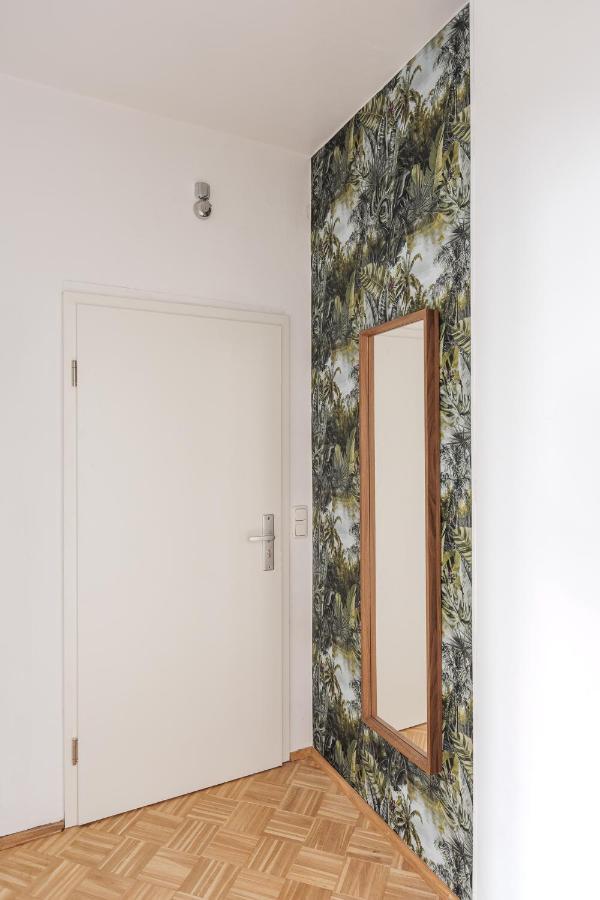 Flats 4 You, Moderne City Wohnung Naehe Hbf, Due-Messe 20 Min, Netflix, Kueche Duisburg Kültér fotó