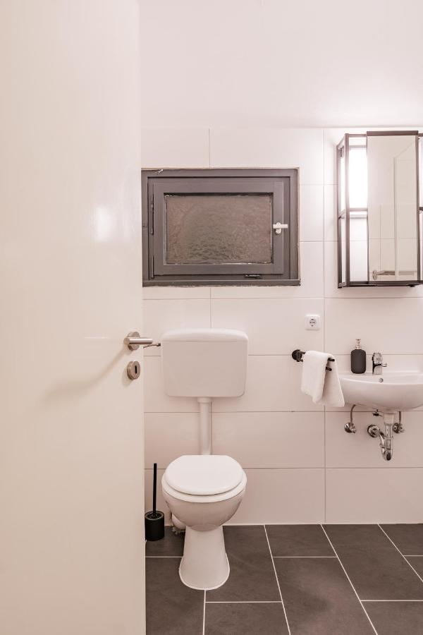 Flats 4 You, Moderne City Wohnung Naehe Hbf, Due-Messe 20 Min, Netflix, Kueche Duisburg Kültér fotó