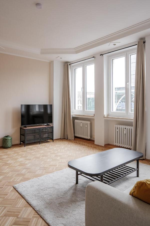 Flats 4 You, Moderne City Wohnung Naehe Hbf, Due-Messe 20 Min, Netflix, Kueche Duisburg Kültér fotó