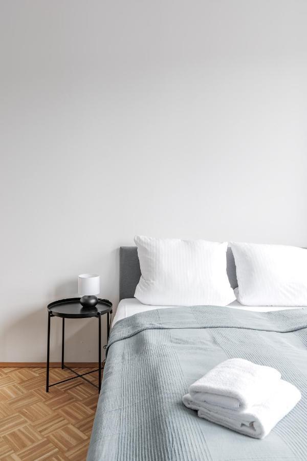 Flats 4 You, Moderne City Wohnung Naehe Hbf, Due-Messe 20 Min, Netflix, Kueche Duisburg Kültér fotó