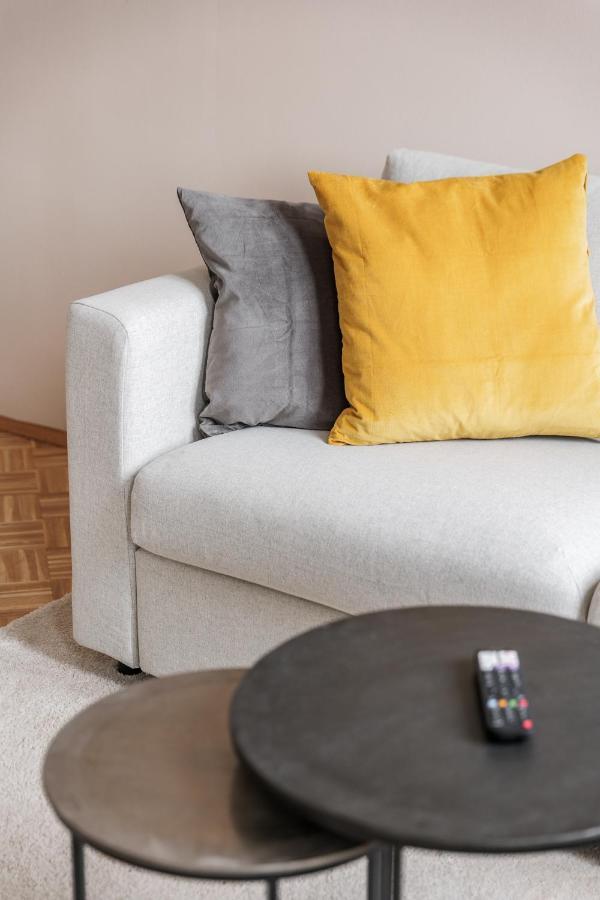 Flats 4 You, Moderne City Wohnung Naehe Hbf, Due-Messe 20 Min, Netflix, Kueche Duisburg Kültér fotó