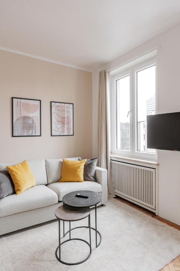 Flats 4 You, Moderne City Wohnung Naehe Hbf, Due-Messe 20 Min, Netflix, Kueche Duisburg Kültér fotó